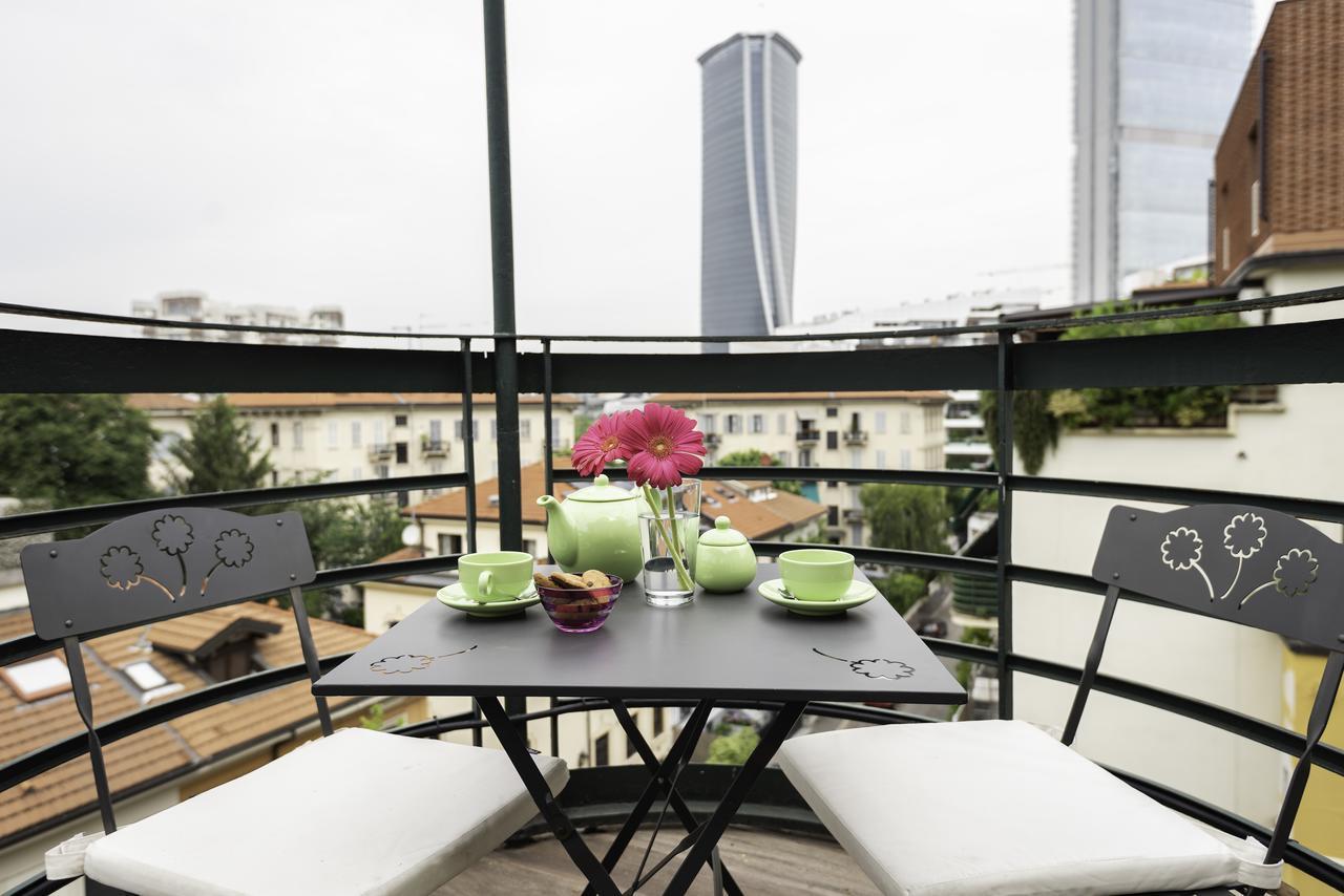 City Life - Rentclass Poliuto Milano Exterior foto